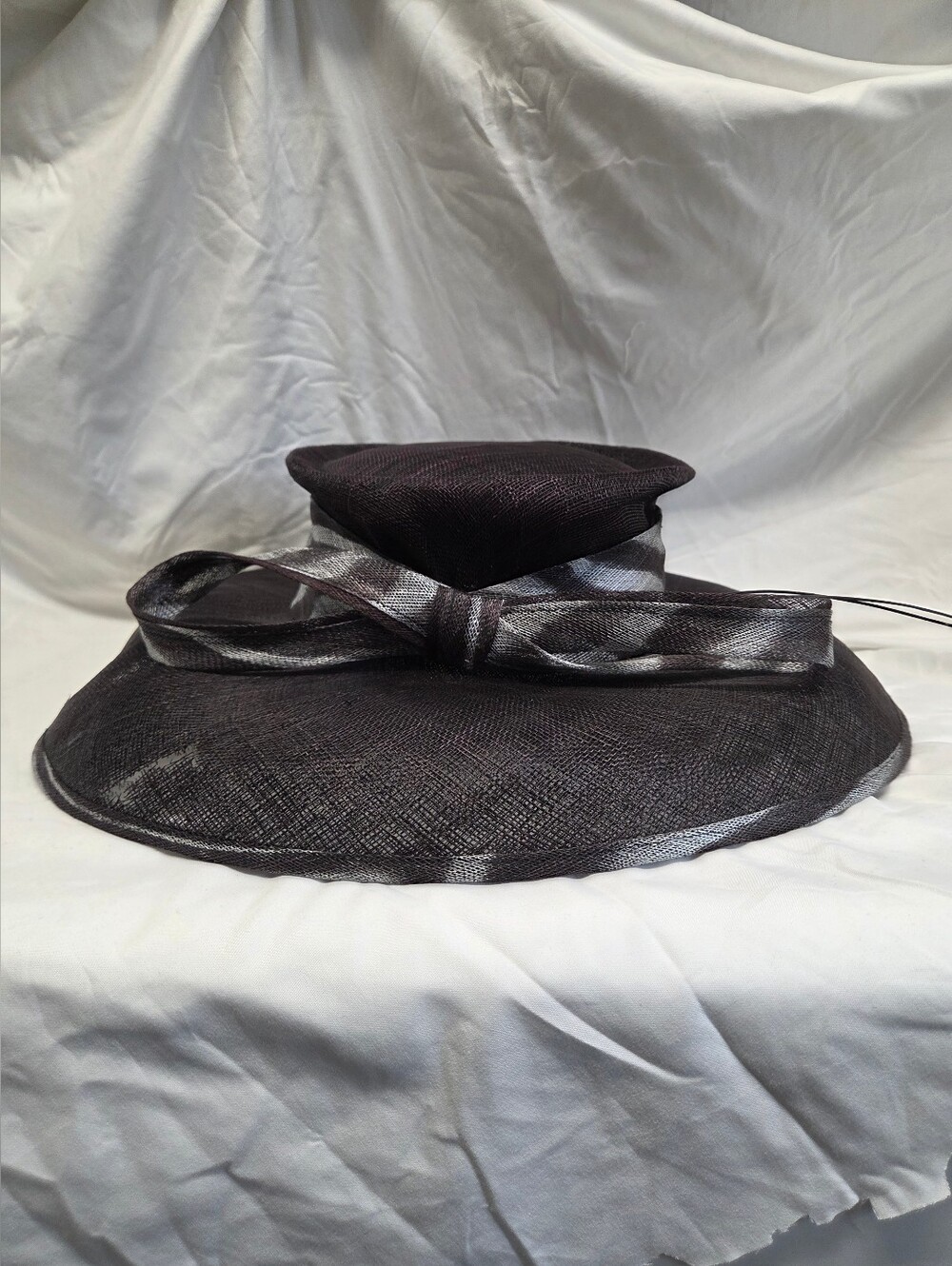 Straw Hat With Bow